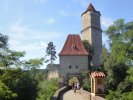 Zv&iacute;kov